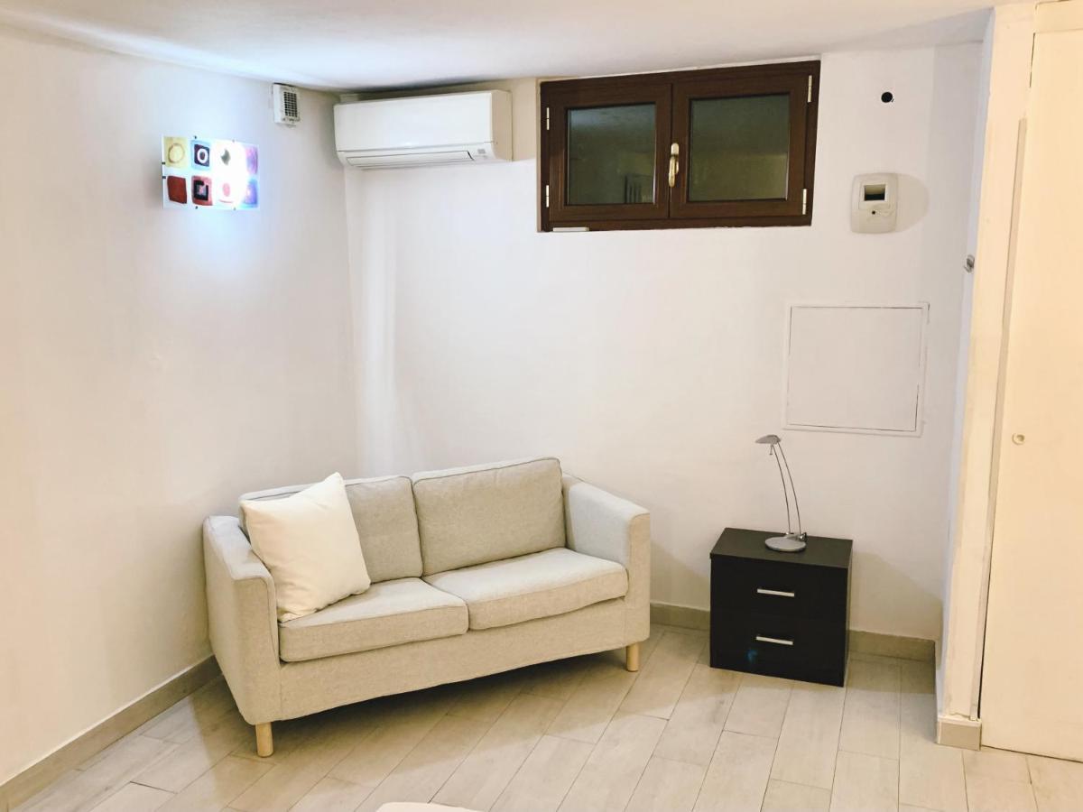 Appartement Comodo Loft Centrale - Pt Venezia à Milan Extérieur photo